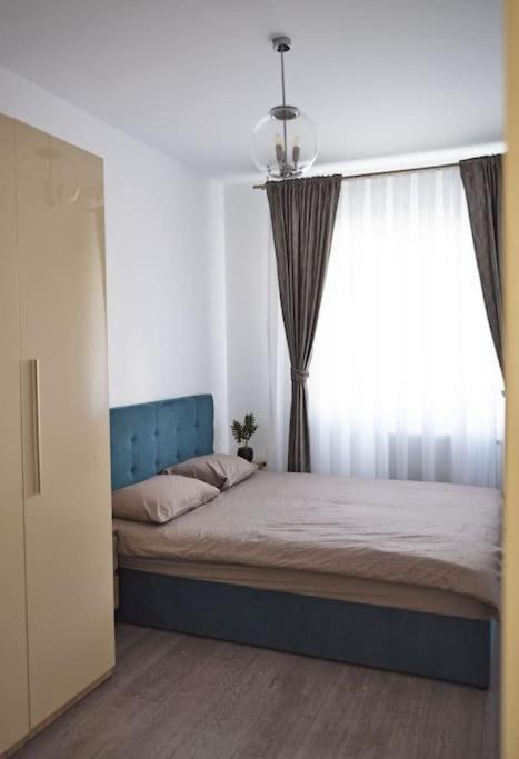 Eliza'S Apartment By Oasis Homes Oradea Exterior photo